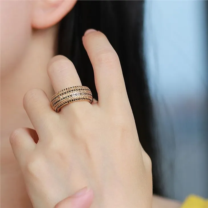 ক্লাসিক Cz মাইক্রো পেভ রিং