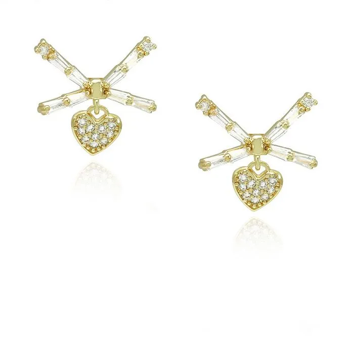 মহিলা ছোট ডিজাইনের হার্ট কানের দুল