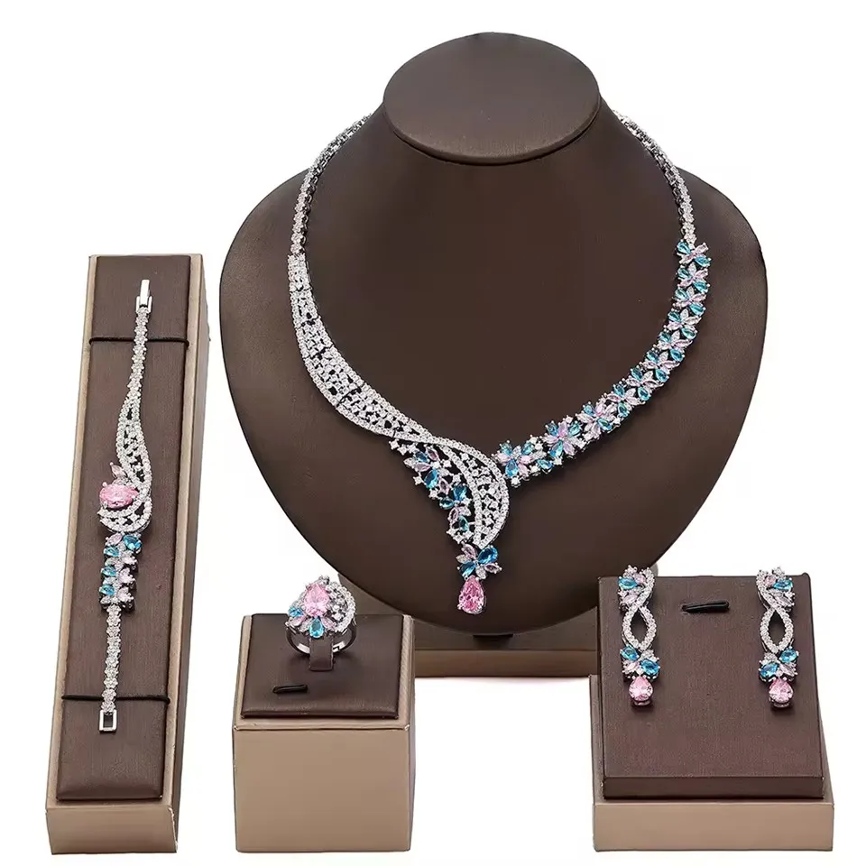 মহিলাদের জন্য নতুন ব্রাইডাল জুয়েলারি সেট